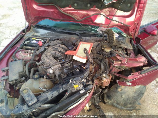 1FA6P8AM8F5310758 Ford Mustang V6