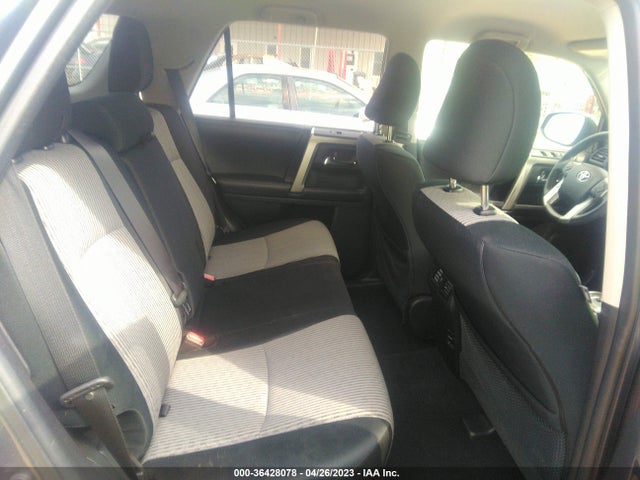 Toyota 4RUNNER SR5 2016 JTEBU5JRXG5389276 Image 8