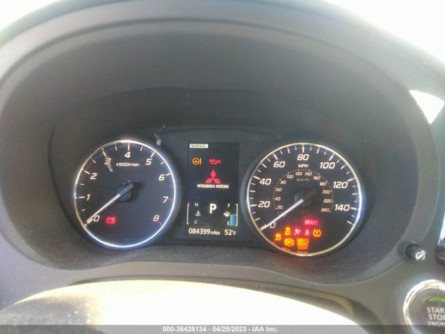 JA4AZ3A35EZ014087 Mitsubishi Outlander Se