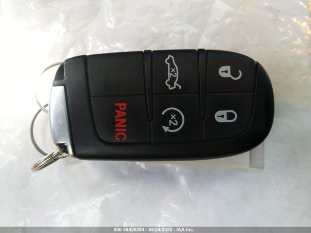 2C3CCADG0NH163157 Chrysler 300 Touring L
