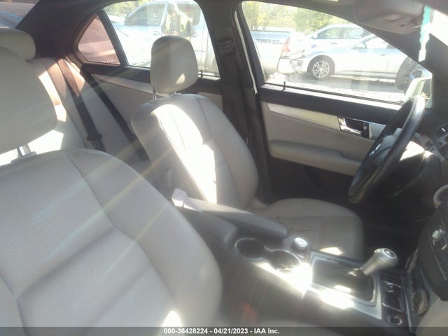 2010 MERCEDES-BENZ C-CLASS C 300 VIN: WDDGF5EB1AR107632