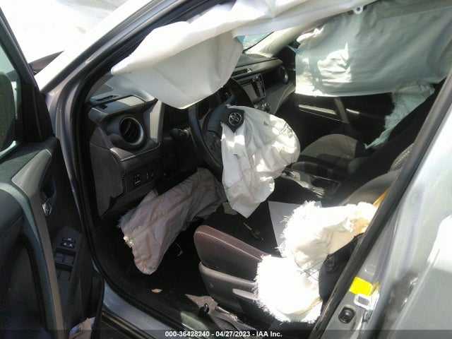 Toyota Rav4 Xle 2017 2T3WFREV4HW352197 Image 7