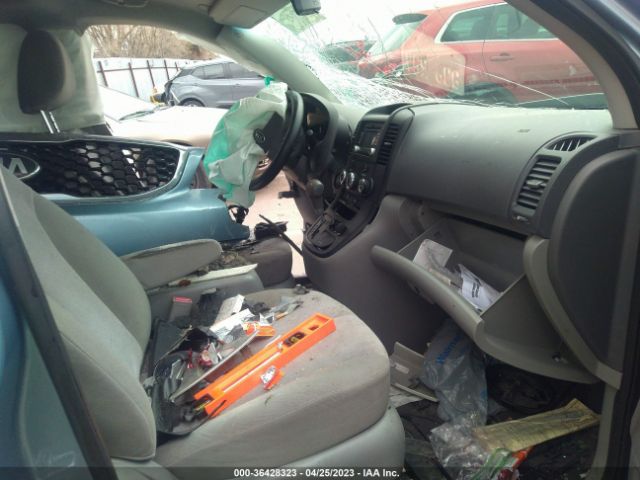 KNDMG4C79E6538648 KIA SEDONA LX