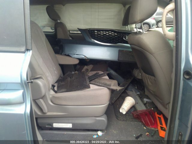 KNDMG4C79E6538648 KIA SEDONA LX