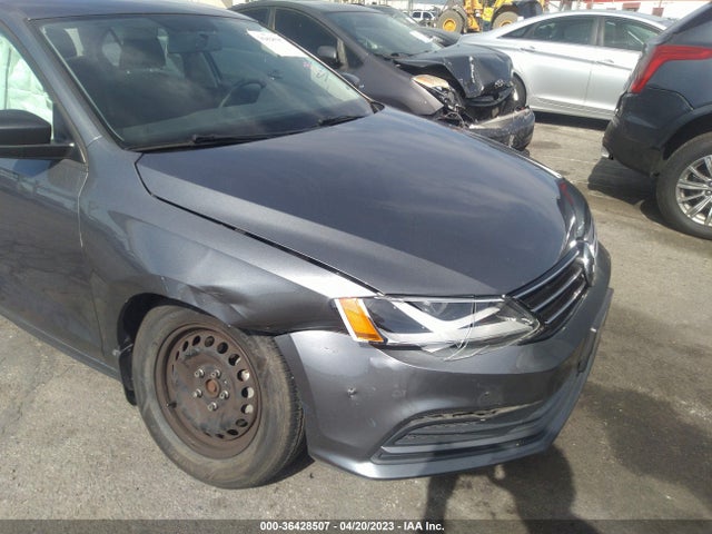 3VW267AJ3GM205730 Volkswagen Jetta Sedan 1.4t S W/technology