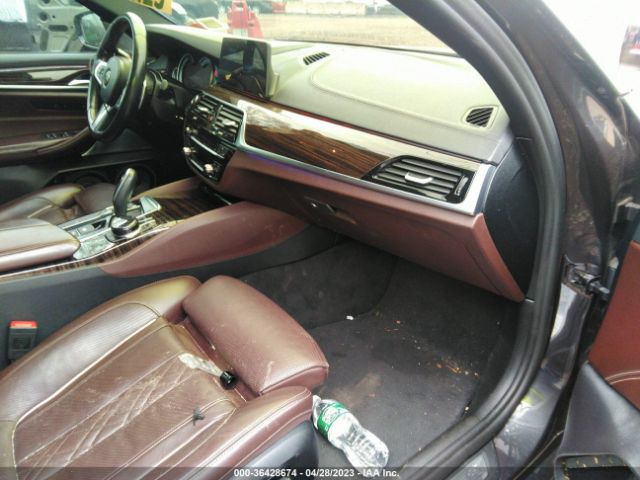 WBAJB9C58JB049587 BMW 5 Series M550i Xdrive