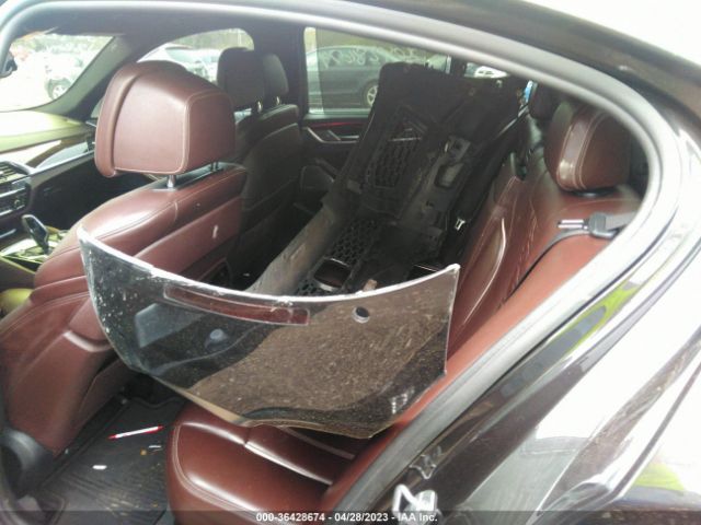 WBAJB9C58JB049587 BMW 5 Series M550i Xdrive