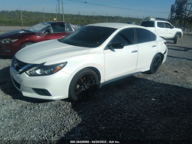 1N4AL3AP0HC222482 Nissan Altima 2.5 Sr
