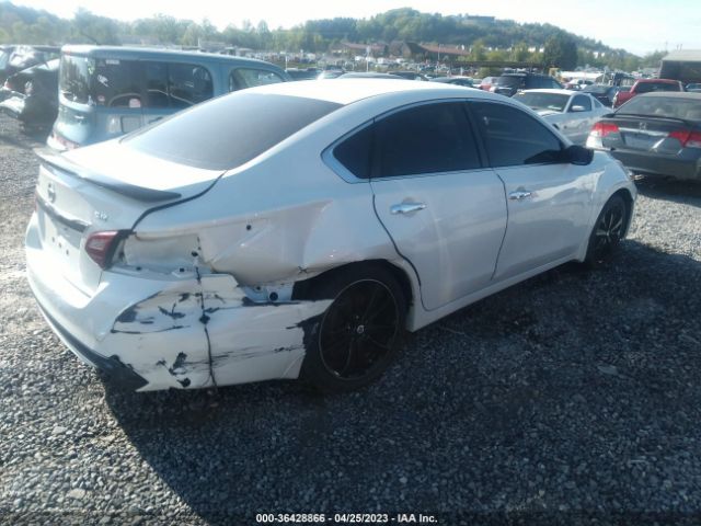 1N4AL3AP0HC222482 Nissan Altima 2.5 Sr