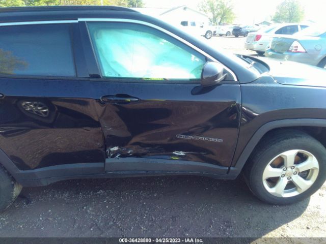 3C4NJDBB7JT264166 Jeep Compass Latitude