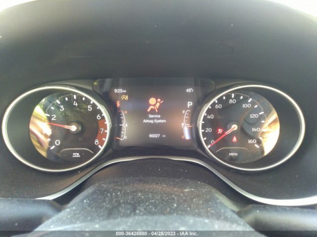 3C4NJDBB7JT264166 Jeep Compass Latitude