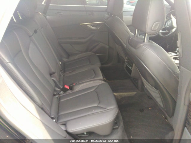 WA1EVAF17MD030327 Audi Q8 Premium Plus