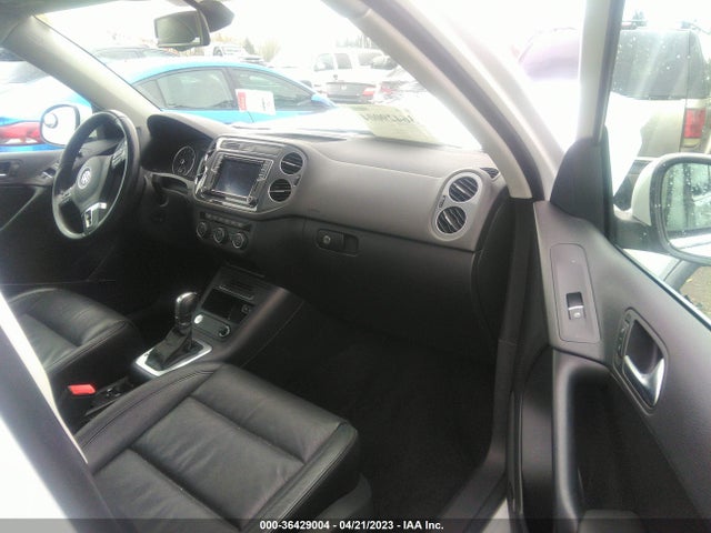 WVGBV7AX3GW580359 Volkswagen Tiguan Sel