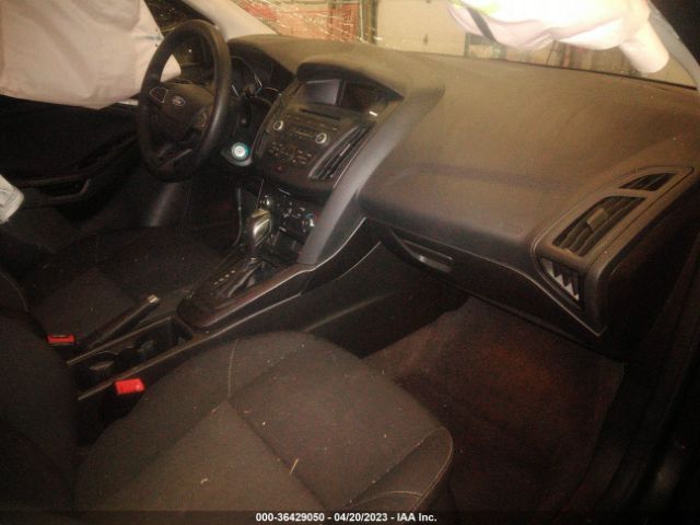 1FADP3F25GL320002 Ford FOCUS SE