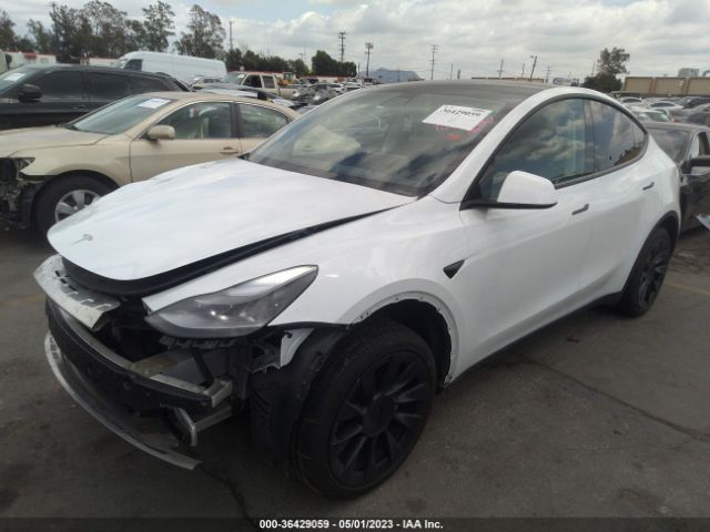 7SAYGDEE2NF318613 Tesla Model Y Long Range