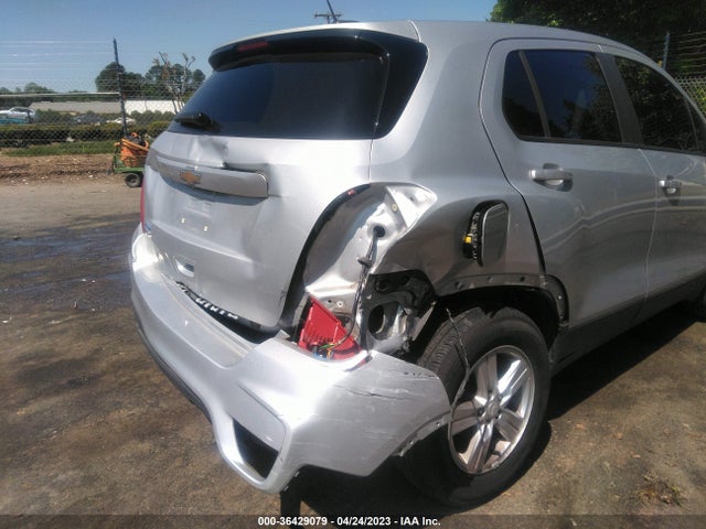 Chevrolet TRAX LS 2020 3GNCJKSB5LL201329 Image 6
