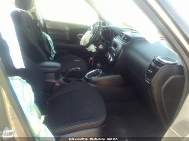 KNDJN2A28F7137382 KIA Soul Base