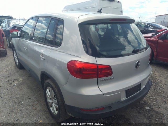 2013 VOLKSWAGEN TIGUAN S VIN: WVGAV3AX9DW559631