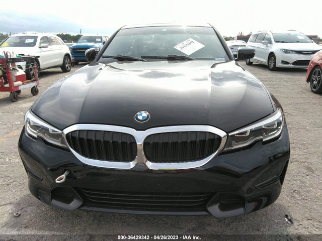 BMW 3 Series 330i 2021 3MW5R1J04M8B82830 Image 6