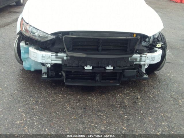3FA6P0LU2KR188713 Ford Fusion Hybrid Se