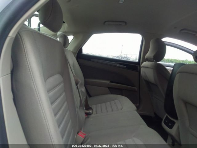 3FA6P0LU2KR188713 Ford Fusion Hybrid Se