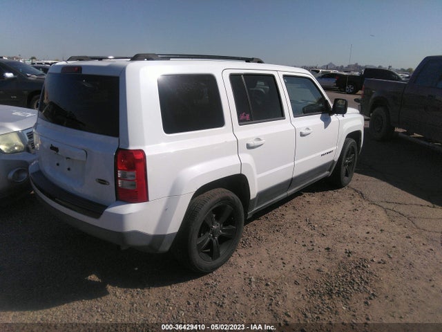 1C4NJPBA3FD236189 Jeep Patriot Altitude Edition