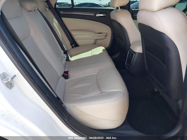 2C3CCAAG2JH181609 Chrysler 300 Touring L