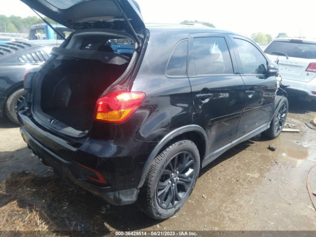 JA4AP3AU0JZ025670 Mitsubishi Outlander Sport 2.0 Le