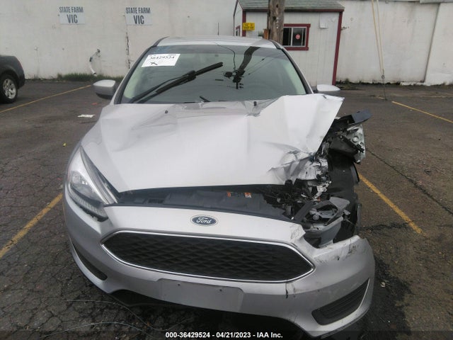 Ford FOCUS SE 2018 1FADP3K2XJL241485 Image 6