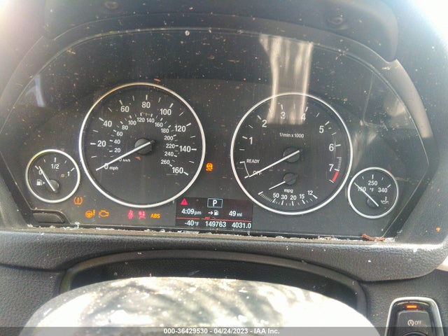 WBA3B1C54EPV79736 BMW 3 Series 320i