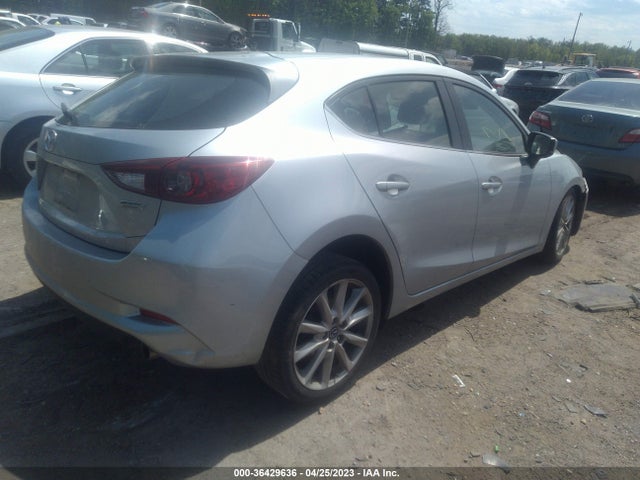 2017 MAZDA MAZDA3 5-DOOR TOURING 2.5 VIN: 3MZBN1L3XHM156011