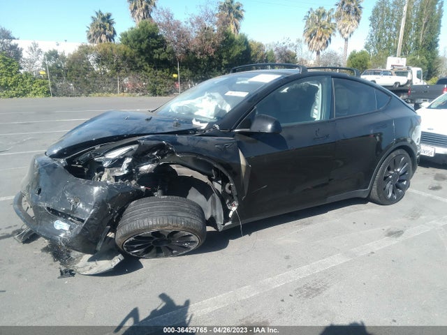5YJYGDEF7LF027897 Tesla Model Y Long Range/performance