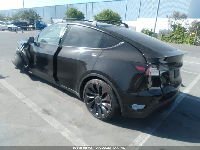 5YJYGDEF7LF027897 Tesla Model Y Long Range/performance