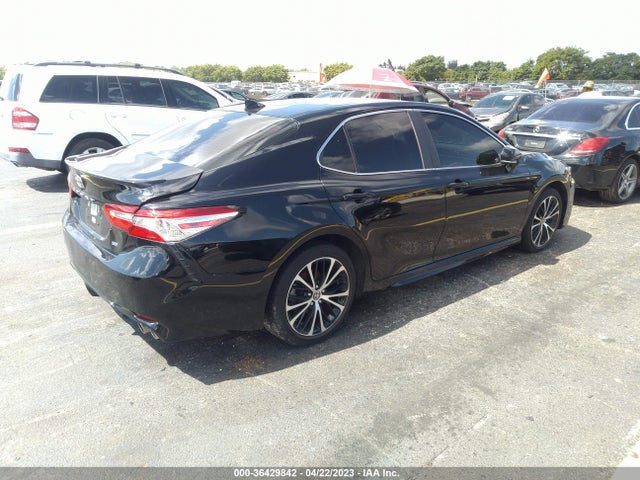 Toyota CAMRY SE 2020 4T1M11AK0LU510409 Image 4