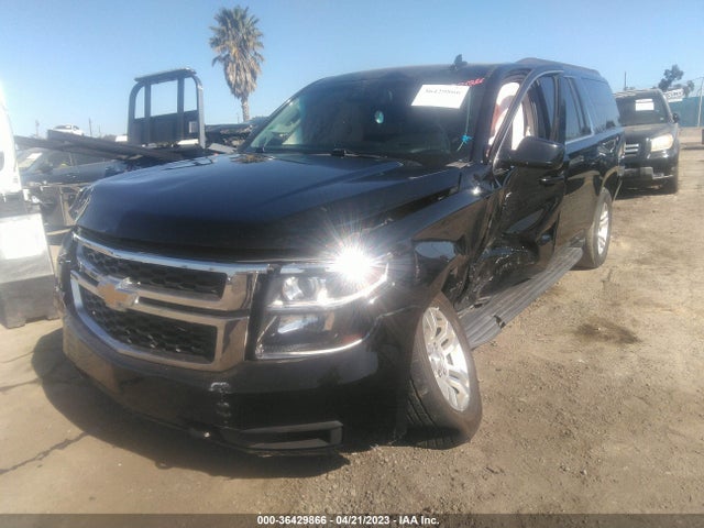 Chevrolet Suburban Lt 2018 1GNSCHKC1JR332829 Image 2