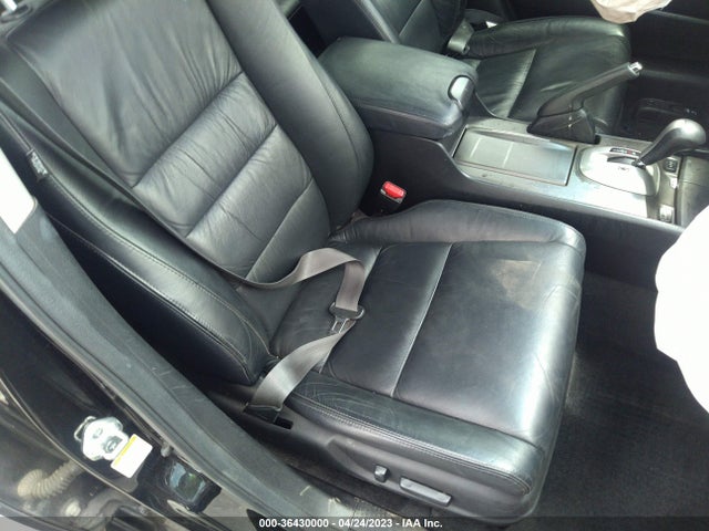 2011 HONDA ACCORD SDN EX-L VIN: 1HGCP2F86BA111488
