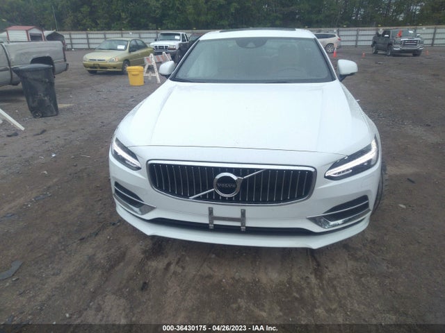 2017 Volvo S90, VIN: YV1A22ML3H1014831