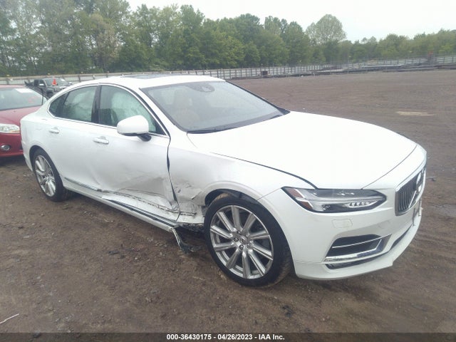 2017 Volvo S90, VIN: YV1A22ML3H1014831