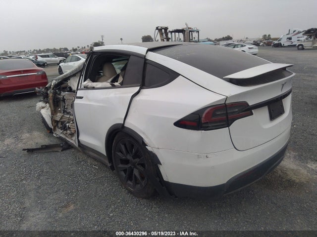 2023 Tesla Model X, VIN: 7SAXCBE50PF369042