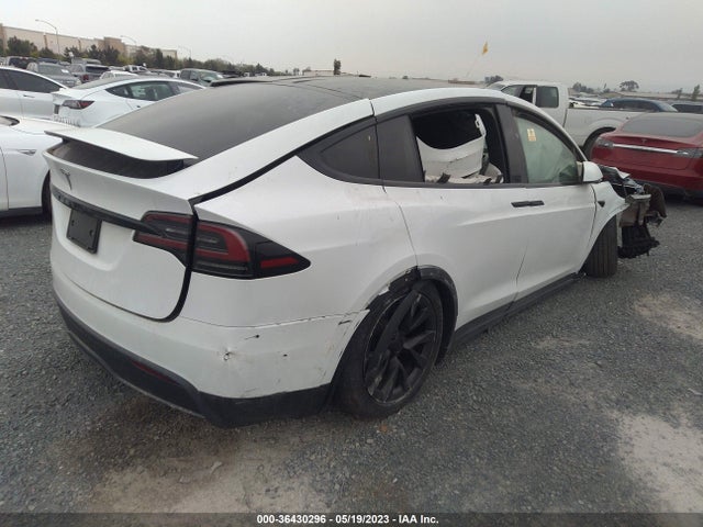 2023 Tesla Model X, VIN: 7SAXCBE50PF369042