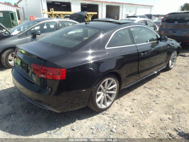 WAUMFAFR2FA061121 Audi A5 Premium Plus