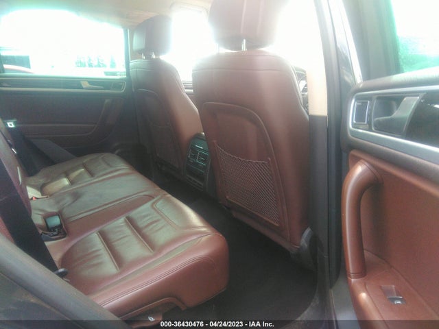 2014 Volkswagen Touareg, VIN: WVGEP9BP8ED000744