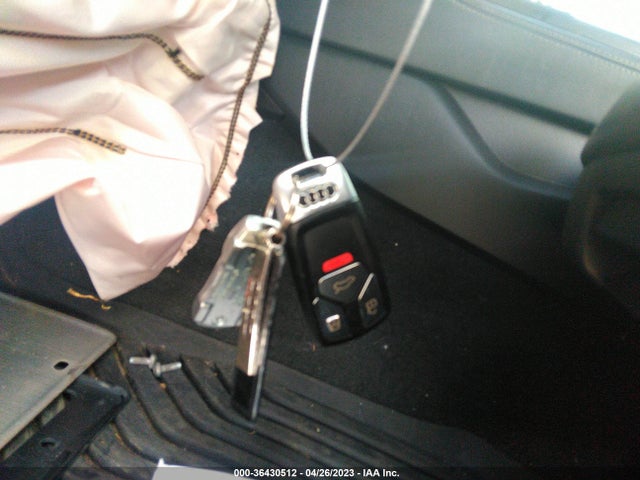 WAUB4AF46JA002468 Audi S4 Premium Plus
