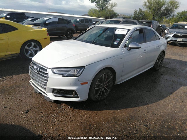 WAUB4AF46JA002468 Audi S4 Premium Plus