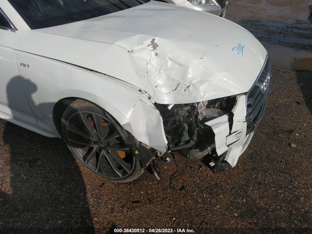 WAUB4AF46JA002468 Audi S4 Premium Plus