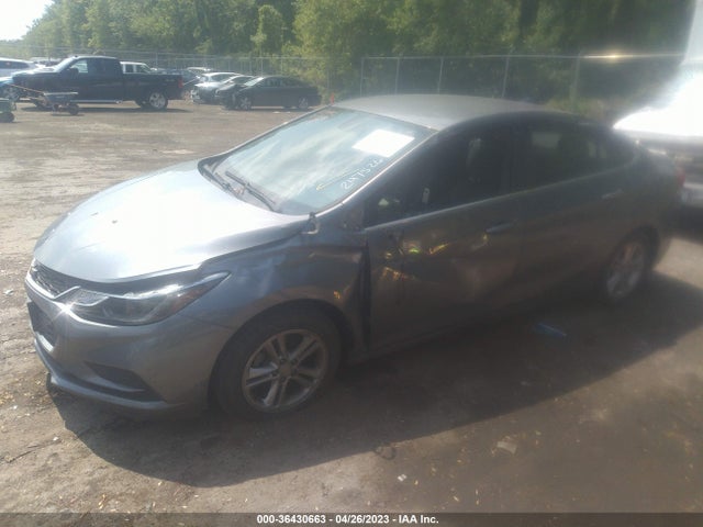 Chevrolet CRUZE LT 2018 1G1BE5SM9J7247526 Image 2