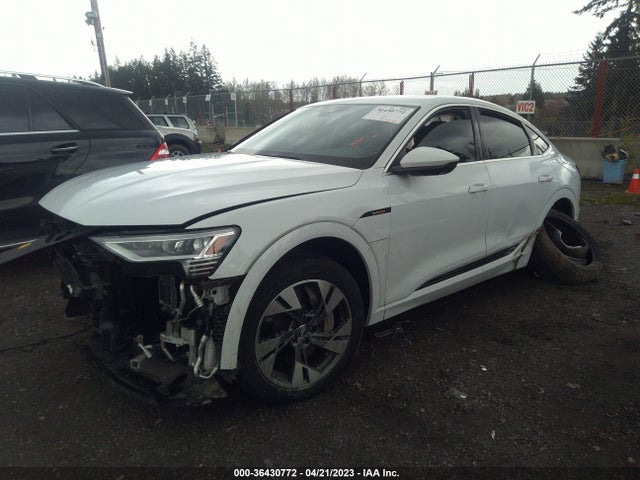2020 Audi e-tron, VIN: WA12ABGE4LB036117