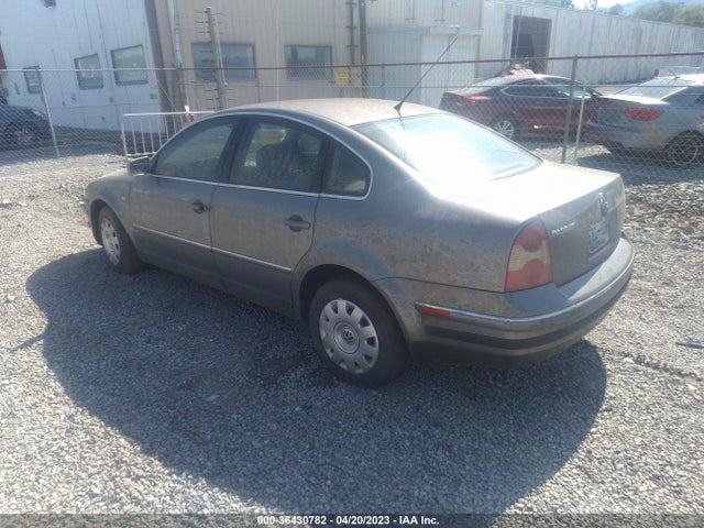 2002 VOLKSWAGEN PASSAT GLS VIN: WVWPD63B72P292713