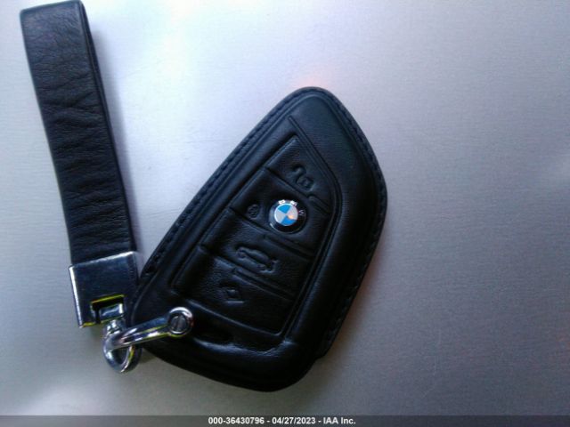 WBXHT3C30GP888268 BMW X1 Xdrive28i