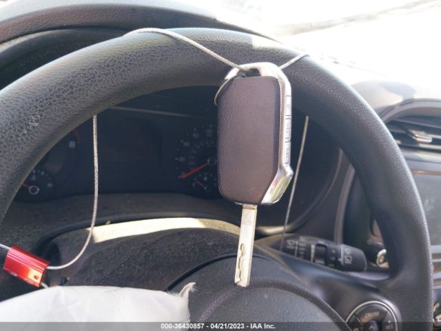 KNDJ23AU6L7730699 KIA SOUL LX